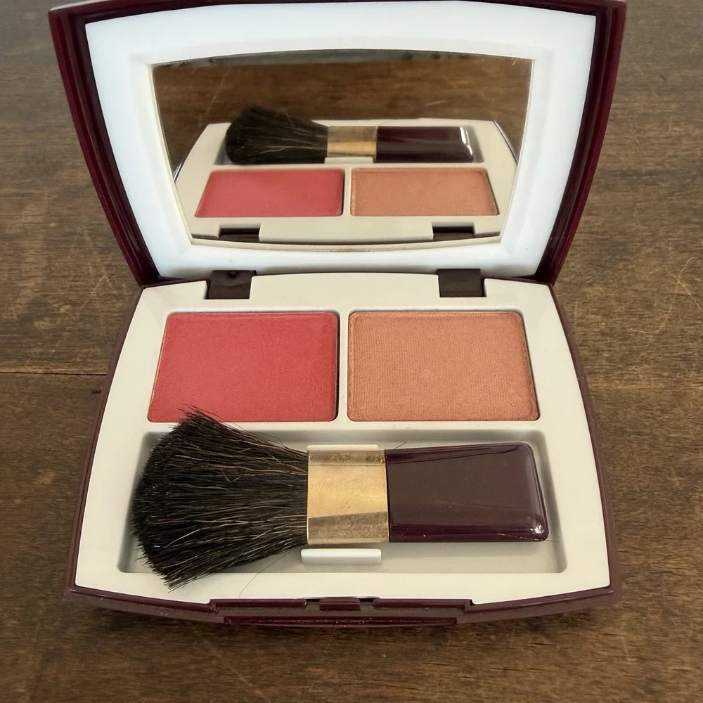 VTG Elizabeth Arden Powder Perfection For Cheeks Stormy Blush/Highlighter‎ Dual